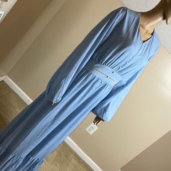 Dresses & Skirts - long sleeve dress